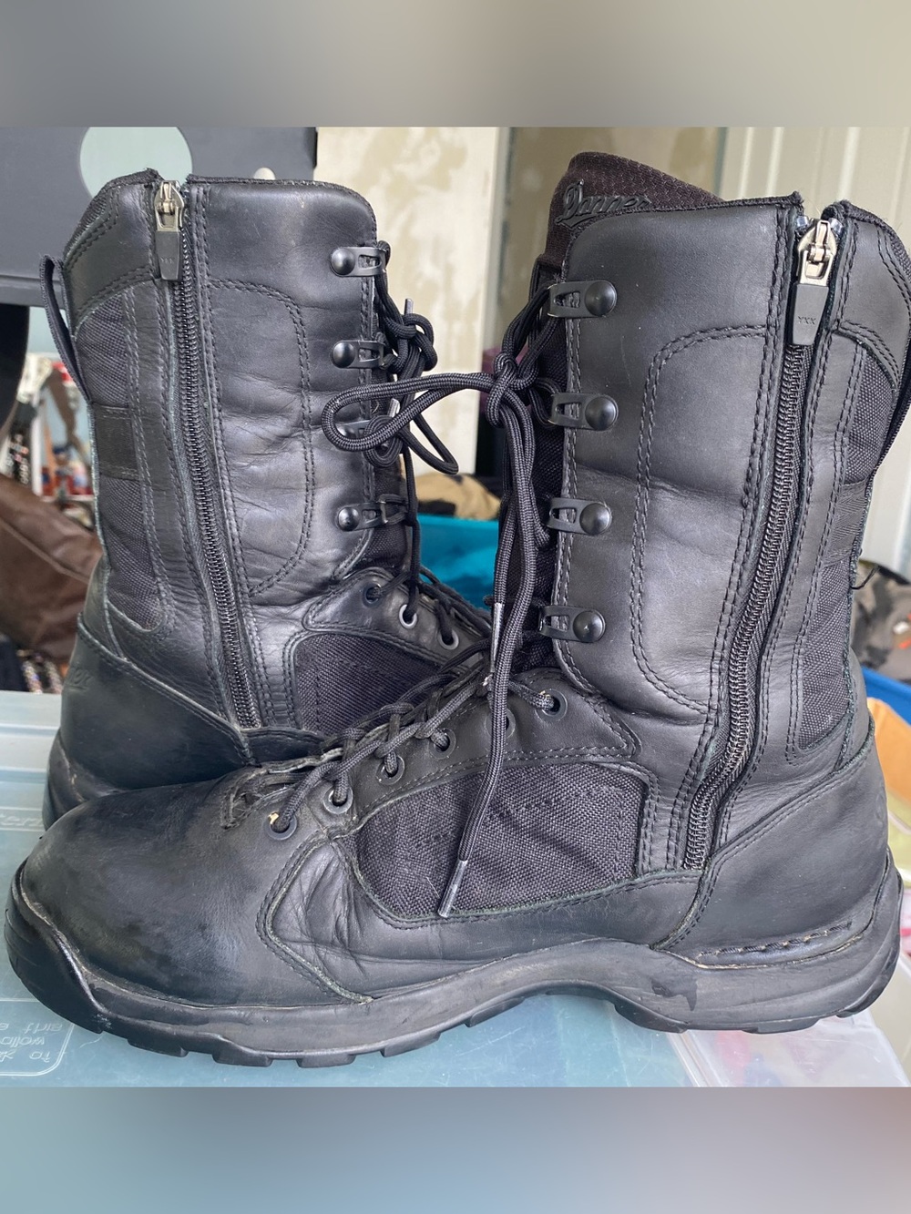 Danner Mens 11 D Striker Torrent Side Zip 8" Black Boot 43013 Gore-Tex Vibram
